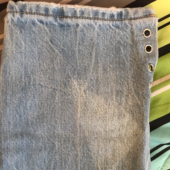 Levi’s 501® Original Cropped Jeans
WATERLESS - Picture 4 of 6